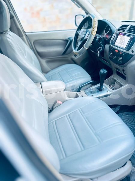 Big with watermark toyota rav4 benin cotonou 24120