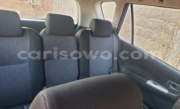 Sayi Na hannu Toyota Corolla Blue Mota in Abomey Calavi a Benin Sayi Na hannu Toyota Corolla Blue Mota in Abomey Calavi a Benin