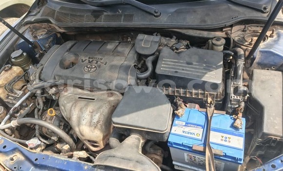 Ra Àlòkù Toyota Camry Blue Ọkọ̀ in Abomey Calavi ni Benin
