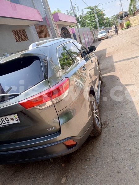 Big with watermark toyota highlander benin cotonou 24133