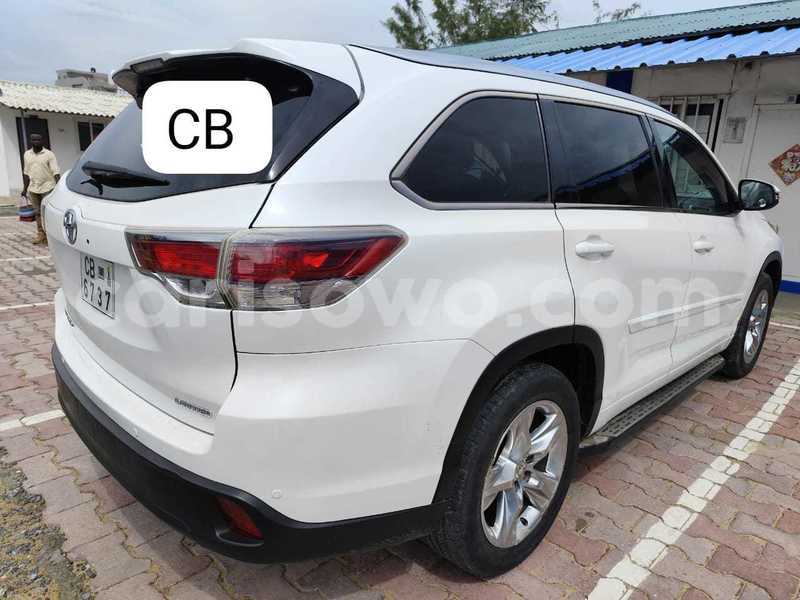 Big with watermark toyota highlander benin cotonou 24144