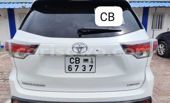 Acheter Neuf Voiture Toyota Highlander Beige à Cotonou, Benin Acheter Neuf Voiture Toyota Highlander Beige à Cotonou, Benin