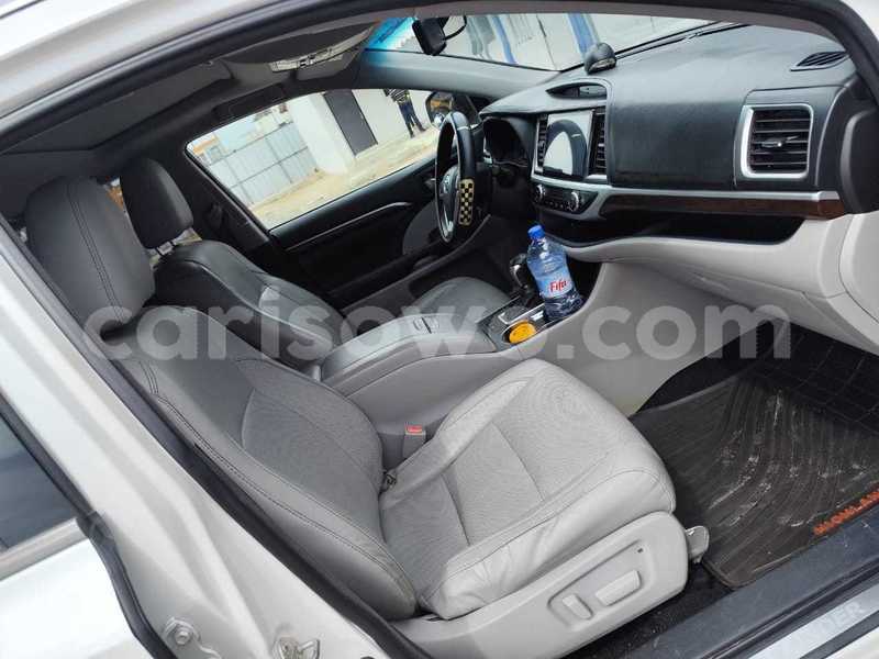 Big with watermark toyota highlander benin cotonou 24144