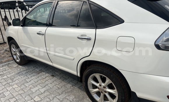 Acheter Occasion Voiture Lexus RX 350 Blanc à Viens, Mono