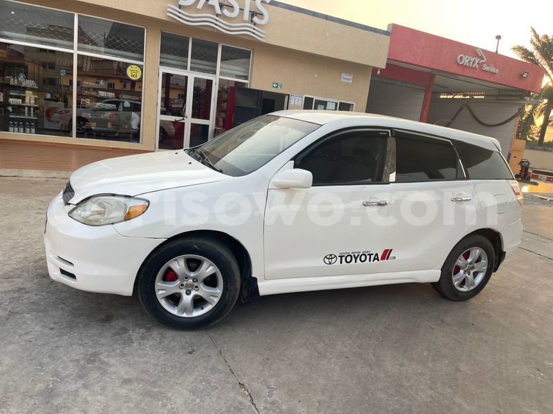 Big with watermark toyota matrix benin cotonou 24151