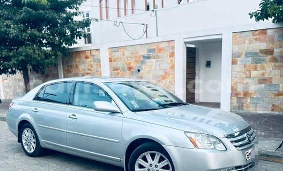 Acheter Occasion Voiture Toyota Avalon Gris à Cotonou, Benin