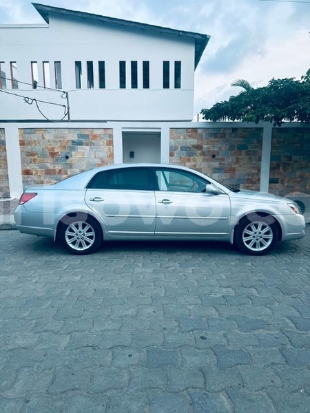 Big with watermark toyota avalon benin cotonou 24153