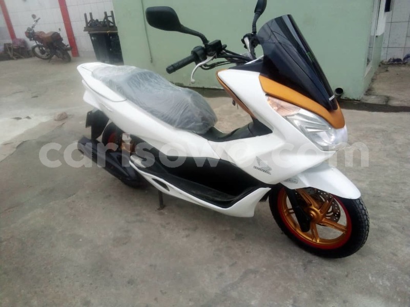 Big with watermark honda pcx benin cotonou 24155