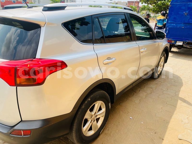 Big with watermark toyota rav4 benin cotonou 24158