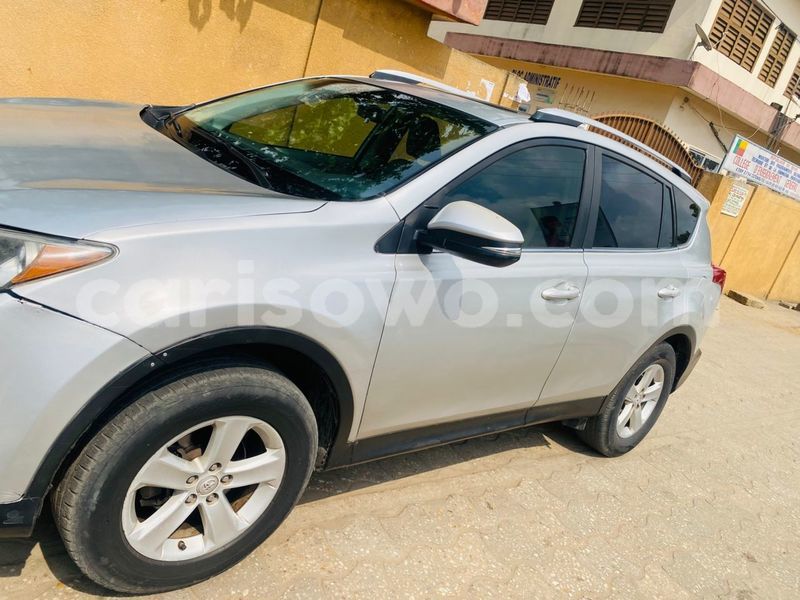Big with watermark toyota rav4 benin cotonou 24158