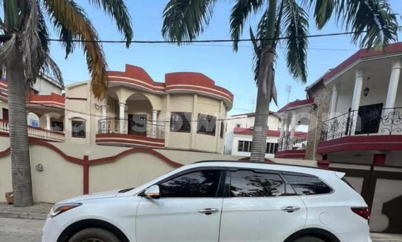 Buy Used Hyundai Tucson White Car in Cotonou in Benign Buy Used Hyundai Tucson White Car in Cotonou in Benign