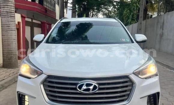Buy Used Hyundai Tucson White Car in Cotonou in Benign Buy Used Hyundai Tucson White Car in Cotonou in Benign