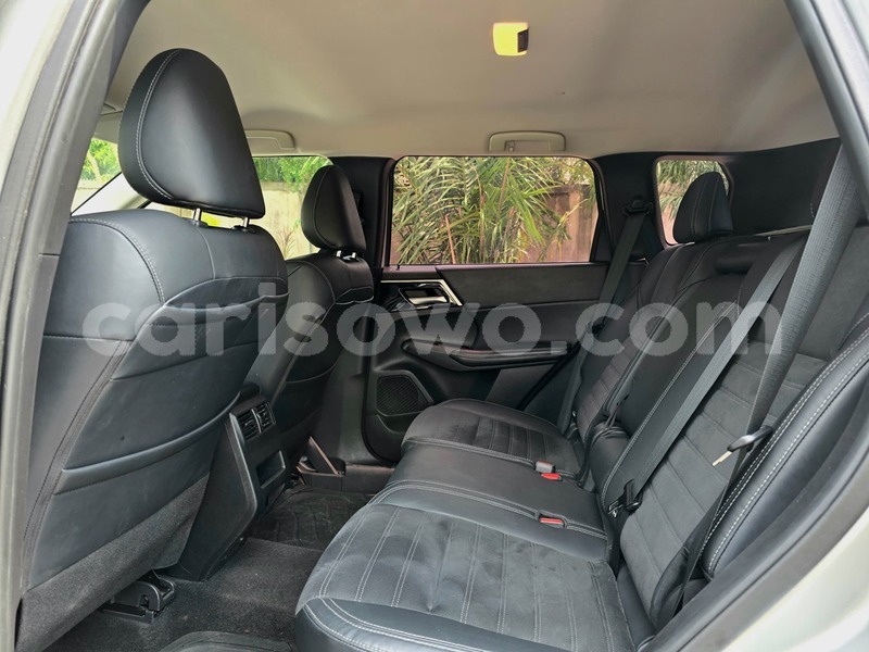 Big with watermark mitsubishi outlander benin cotonou 24162