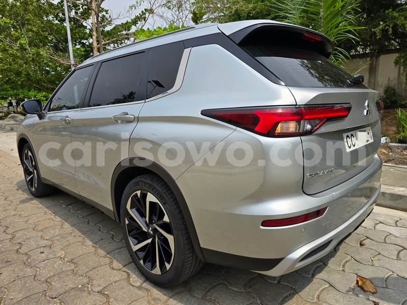 Big with watermark mitsubishi outlander benin cotonou 24162