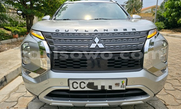 Acheter Occasion Voiture Mitsubishi Outlander Gris à Cotonou, Benin Acheter Occasion Voiture Mitsubishi Outlander Gris à Cotonou, Benin