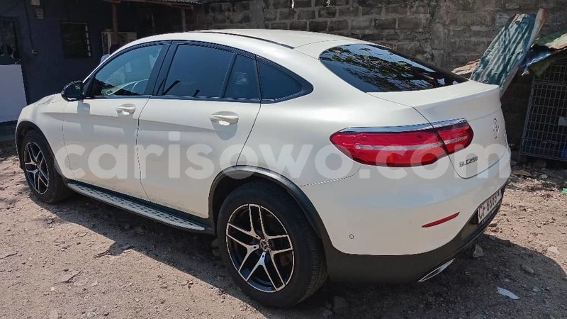 Big with watermark mercedes benz glc 250d benin cotonou 24163