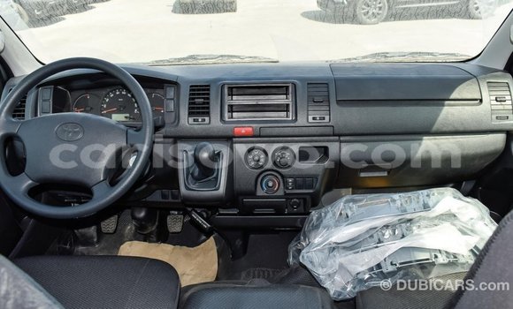 Ra Imported Toyota Hiace funfun Ọkọ̀ in Import - Dubai ni Benin Ra Imported Toyota Hiace funfun Ọkọ̀ in Import - Dubai ni Benin