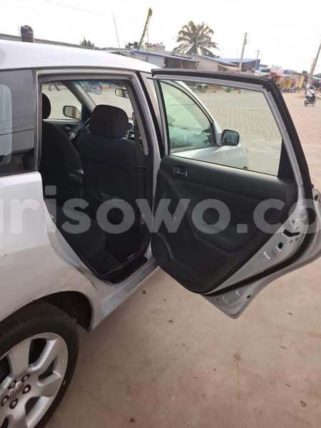 Big with watermark toyota matrix benin cotonou 24173