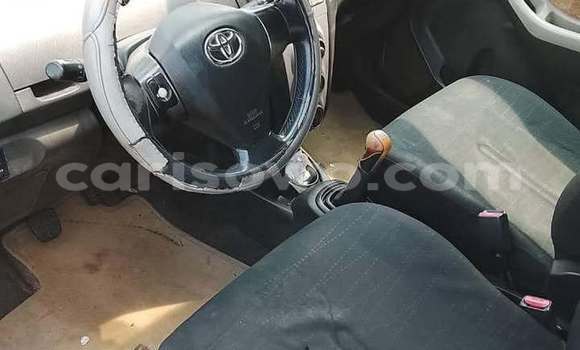 Buy Used Toyota Yaris Blue Car in Cotonou in Benign Buy Used Toyota Yaris Blue Car in Cotonou in Benign