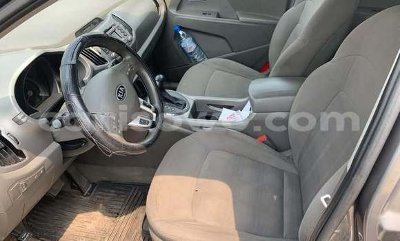 Sayi Na hannu Kia Sportage Azurfa Mota in Cotonou a Benin Sayi Na hannu Kia Sportage Azurfa Mota in Cotonou a Benin