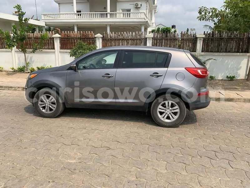 Big with watermark kia sportage benin cotonou 24175