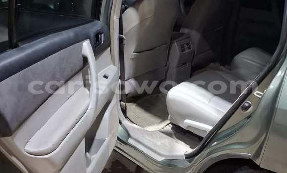 Buy Used Toyota Highlander Silver Car in Cotonou in Benign Buy Used Toyota Highlander Silver Car in Cotonou in Benign