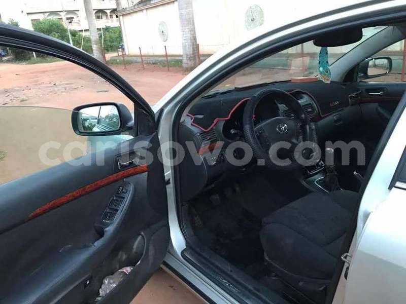 Big with watermark toyota avensis benin cotonou 24177