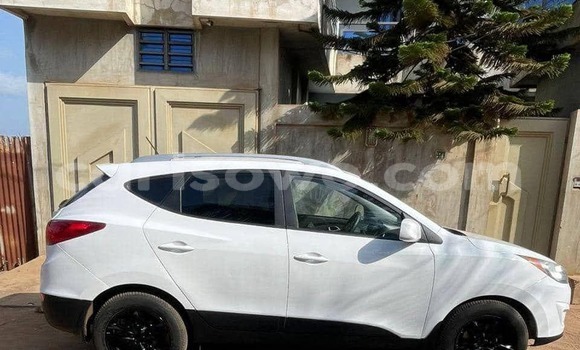 Buy Used Hyundai Tucson White Car in Cotonou in Benign Buy Used Hyundai Tucson White Car in Cotonou in Benign