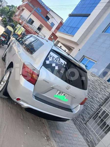 Big with watermark toyota highlander benin cotonou 24181