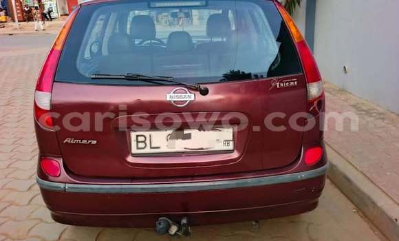 Sayi Na hannu Nissan Tino Red Mota in Cotonou a Benin Sayi Na hannu Nissan Tino Red Mota in Cotonou a Benin