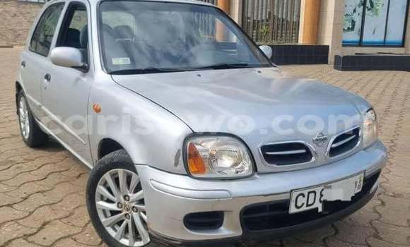 Sayi Na hannu Nissan Micra Azurfa Mota in Cotonou a Benin Sayi Na hannu Nissan Micra Azurfa Mota in Cotonou a Benin