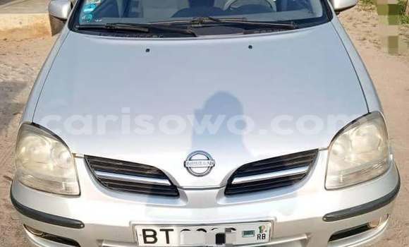 Buy Used Nissan Tino Silver Car in Cotonou in Benign Buy Used Nissan Tino Silver Car in Cotonou in Benign