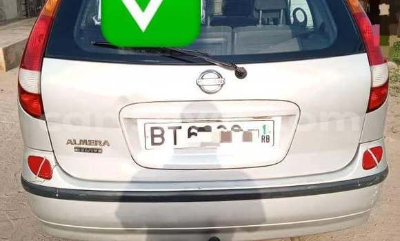 Buy Used Nissan Tino Silver Car in Cotonou in Benign Buy Used Nissan Tino Silver Car in Cotonou in Benign