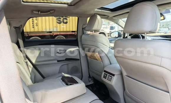 Buy Used Toyota Venza White Car in Cotonou in Benign Buy Used Toyota Venza White Car in Cotonou in Benign