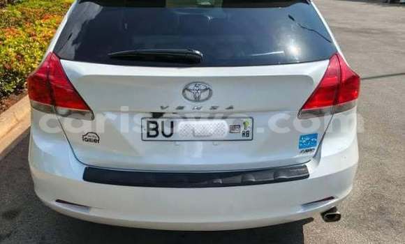 Buy Used Toyota Venza White Car in Cotonou in Benign Buy Used Toyota Venza White Car in Cotonou in Benign