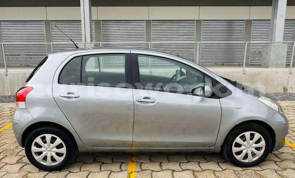 Buy Used Toyota Yaris Silver Car in Cotonou in Benign Buy Used Toyota Yaris Silver Car in Cotonou in Benign