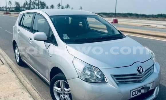 Buy Used Toyota Corolla Silver Car in Cotonou in Benign Buy Used Toyota Corolla Silver Car in Cotonou in Benign