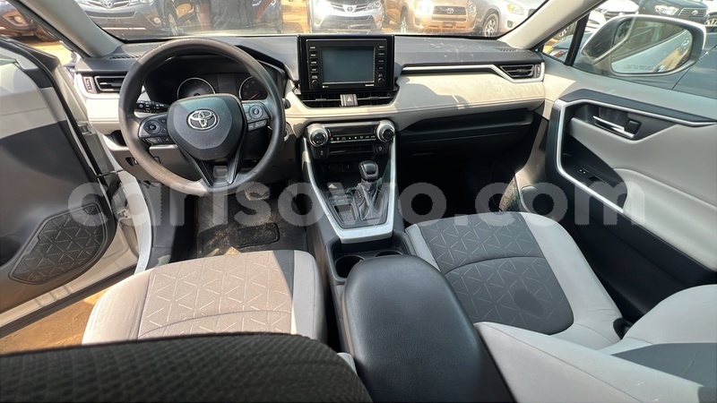 Big with watermark toyota rav4 benin cotonou 24217