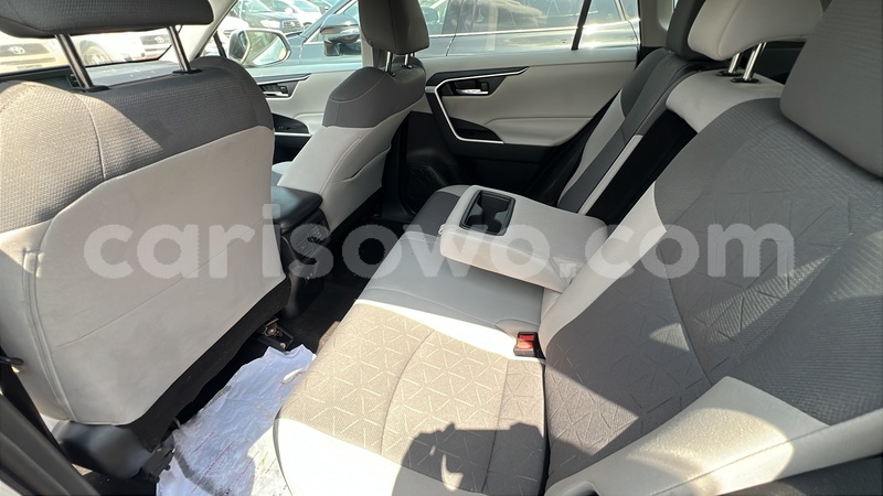 Big with watermark toyota rav4 benin cotonou 24217