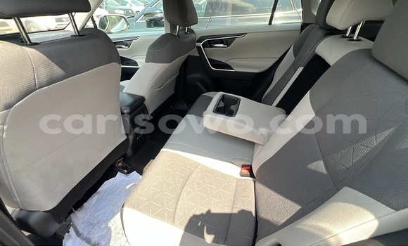 Acheter Occasion Voiture Toyota RAV4 Blanc à Cotonou, Benin Acheter Occasion Voiture Toyota RAV4 Blanc à Cotonou, Benin