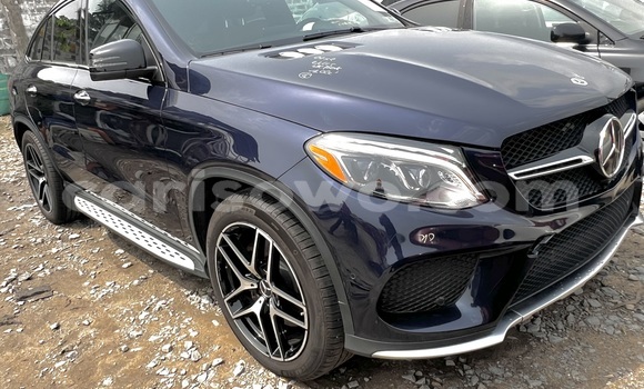 Acheter Occasion Voiture Mercedes-Benz GLE Coupe Bleu à Cotonou, Benin Acheter Occasion Voiture Mercedes-Benz GLE Coupe Bleu à Cotonou, Benin
