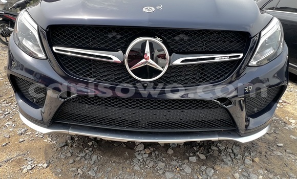 Acheter Occasion Voiture Mercedes-Benz GLE Coupe Bleu à Cotonou, Benin Acheter Occasion Voiture Mercedes-Benz GLE Coupe Bleu à Cotonou, Benin