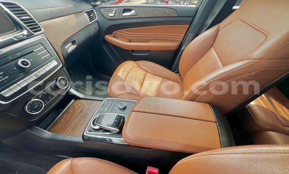 Acheter Occasion Voiture Mercedes-Benz GLE Coupe Bleu à Cotonou, Benin Acheter Occasion Voiture Mercedes-Benz GLE Coupe Bleu à Cotonou, Benin