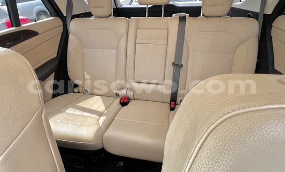 Acheter Occasion Voiture Mercedes-Benz GLE Coupe Blanc à Cotonou, Benin Acheter Occasion Voiture Mercedes-Benz GLE Coupe Blanc à Cotonou, Benin