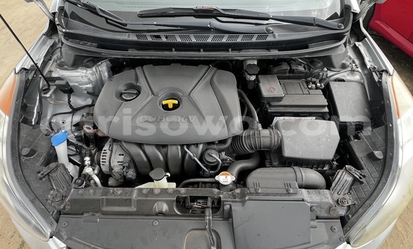 Acheter Occasion Voiture Hyundai Elantra Gris à Cotonou, Benin Acheter Occasion Voiture Hyundai Elantra Gris à Cotonou, Benin