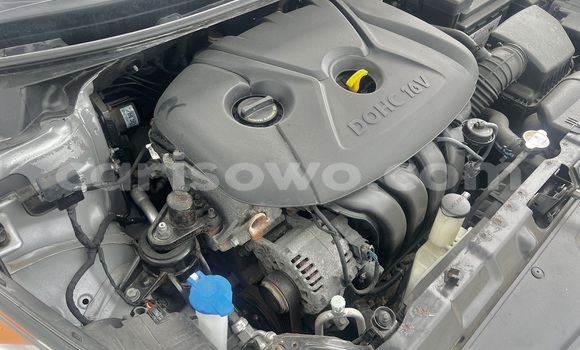 Acheter Occasion Voiture Hyundai Elantra Gris à Cotonou, Benin Acheter Occasion Voiture Hyundai Elantra Gris à Cotonou, Benin