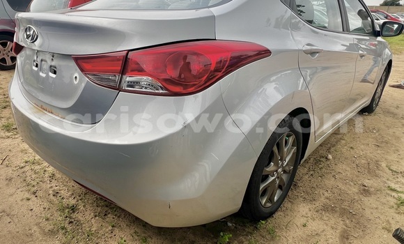 Acheter Occasion Voiture Hyundai Elantra Gris à Cotonou, Benin Acheter Occasion Voiture Hyundai Elantra Gris à Cotonou, Benin