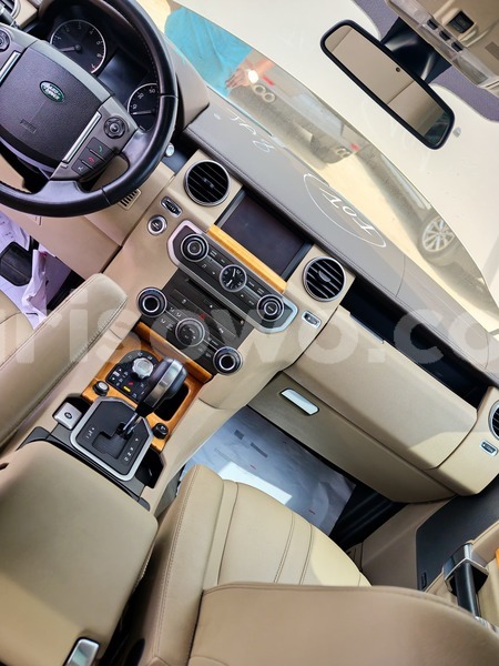 Big with watermark land rover discovery benin cotonou 24227