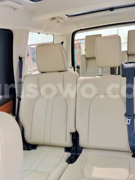 Big with watermark land rover discovery benin cotonou 24227