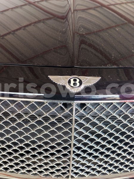 Big with watermark bentley bentayga benin cotonou 24228